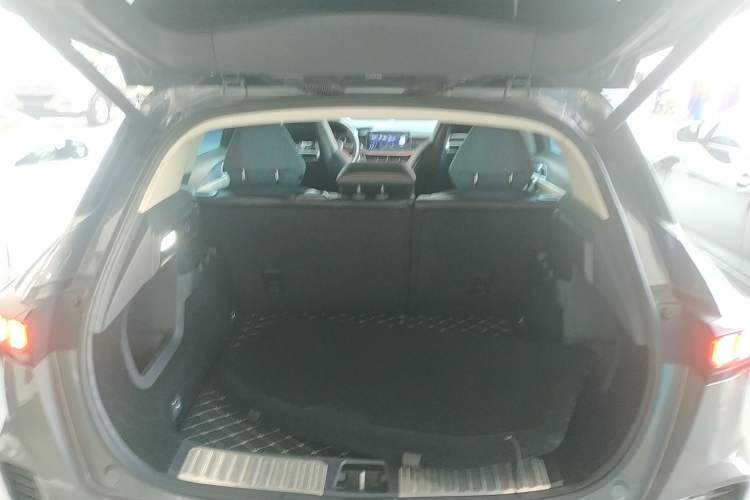 Used Lynk & Co 06 2020 1.5T YAO Halo