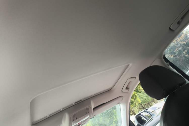 Used Audi A4L 2012 2.0 TFSI automatic standard version