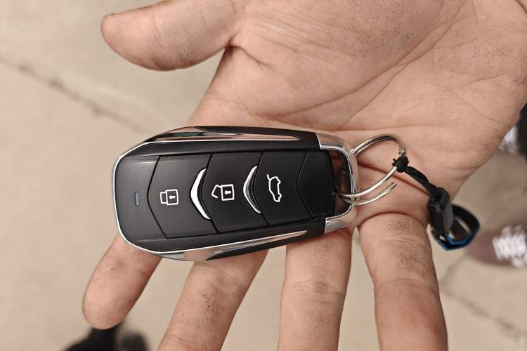 Used Landian E5 PLUS 2025 165 km Long-Range Version 7 Seats
