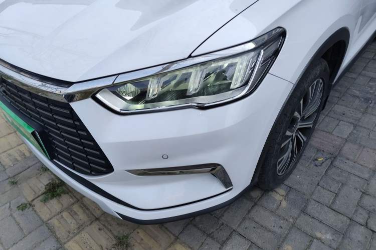 Used BYD Song Pro New Energy 2019 EV High-Power Long-Range Flagship Model Left Front Headlight