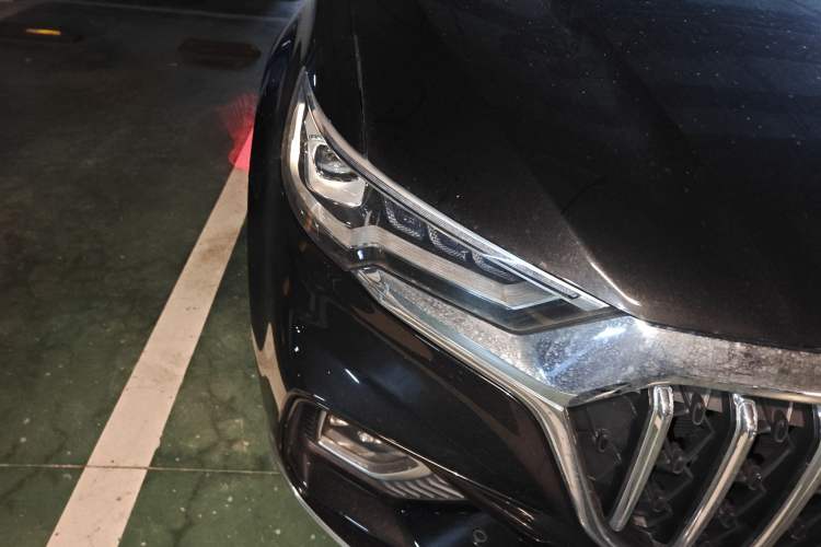 Used Hongqi HS5 2022 Revised Version 2.0T Smart Connect Flagship Edition