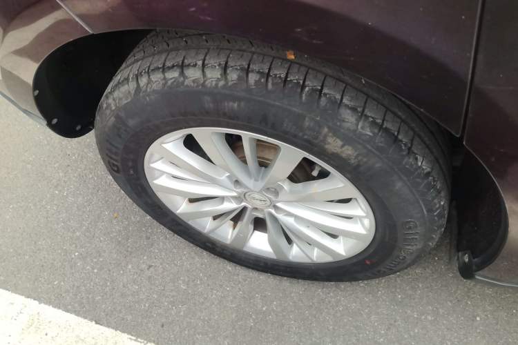 Used Zotye SR9 2017 2.0T Automatic Ultimate Light Edition