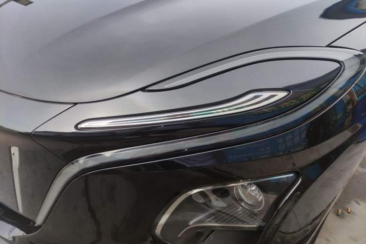 Used Hongqi E-QM5 2022 431 km Charge & Enjoy Edition
