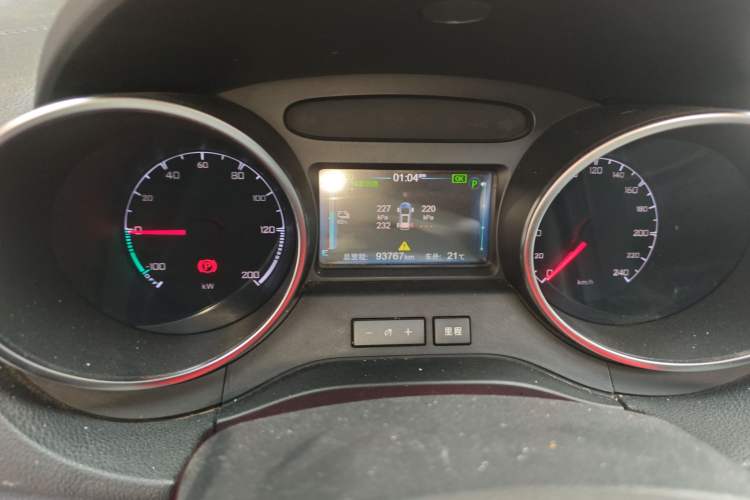 Used BYD Yuan New Energy 2018 EV360 Smart Connect Cool Edition
