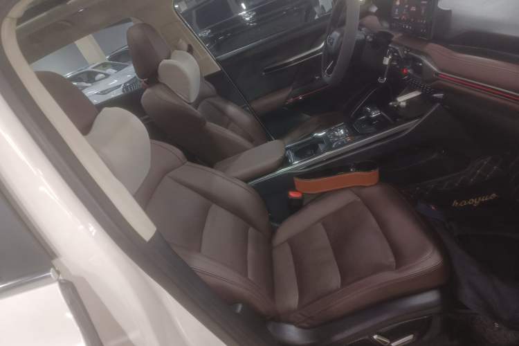 Used Geely Auto Haoyue 2022 1.8TD DCT Flagship 5-Seater
