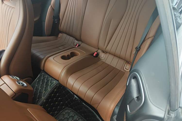 Used Mercedes-Benz E-Class 2020 E 260 4MATIC Coupe
