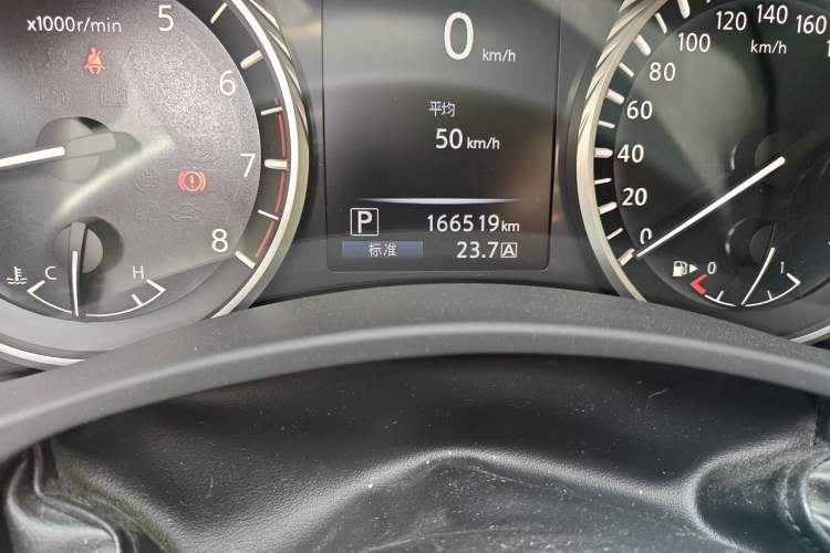 Used Infiniti Q50L 2021 2.0T Comfort Edition Odometer Close Up