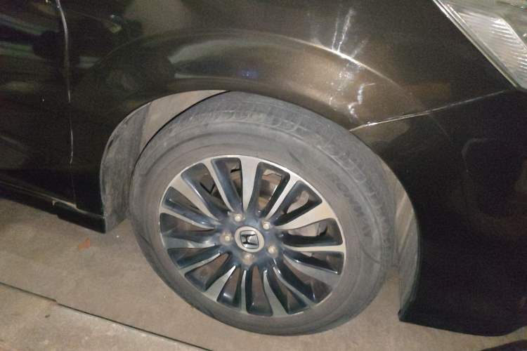 Used Honda Crider 2015 1.8L automatic luxury edition