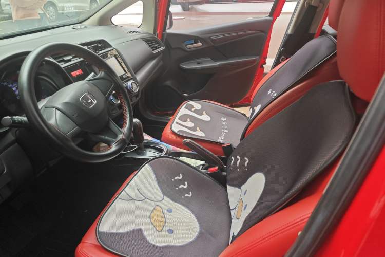 Used Honda Fit 2016 1.5L LX CVT Comfort Model
