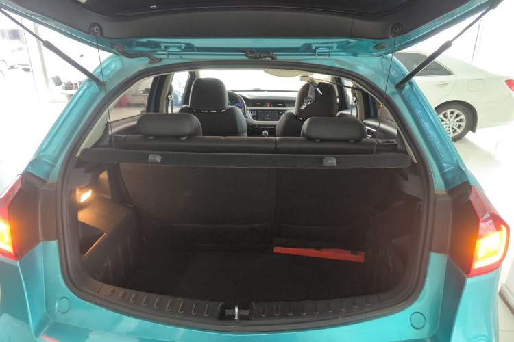 Used Geely Auto Vision X3 2020 1.5L CVT Luxury Model
