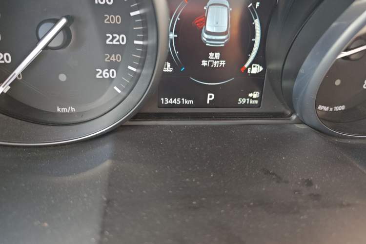 Used Land Rover Range Rover Evoque 2018 240 PS SE Smart Brilliance Edition
