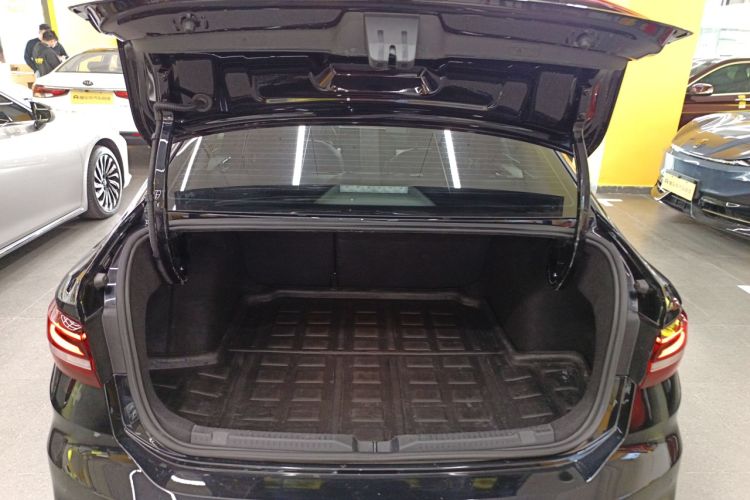 Used Volkswagen Lavida 2023 300TSI DSG Starry Full-Comfort Edition
