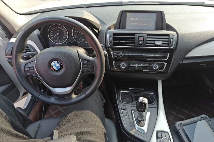 Used BMW 1 Series (Import) 2015 118i Leading Model
