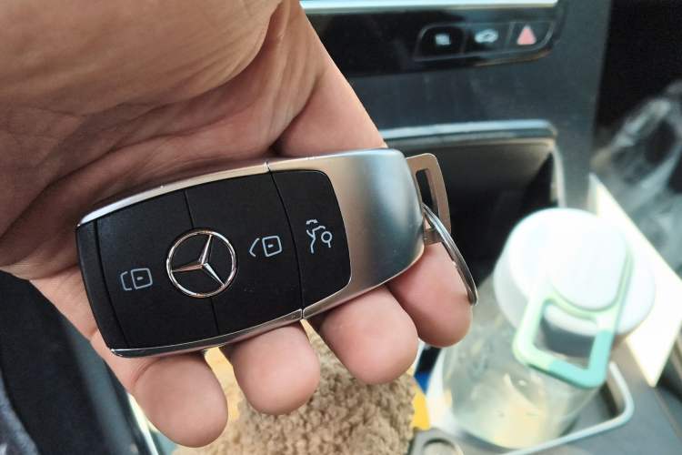 Used Mercedes-Benz C-Class 2021 C 260 L Sport Edition Vehicle Key