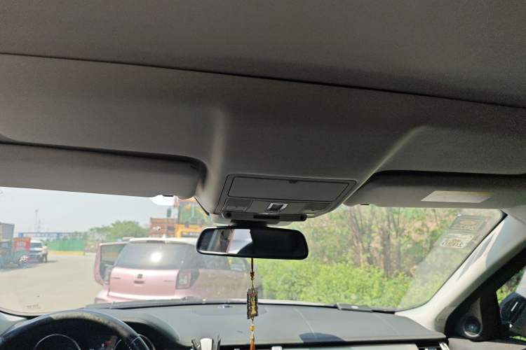 Used Land Rover Range Evoque 2018 240 PS SE Smart Brilliance Edition