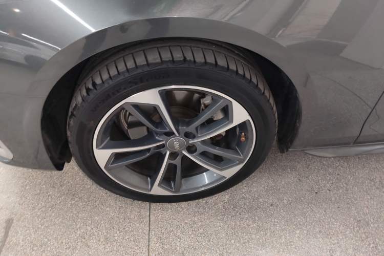 Used Audi A4L 2020 40 TFSI Fashion Dynamic Model
