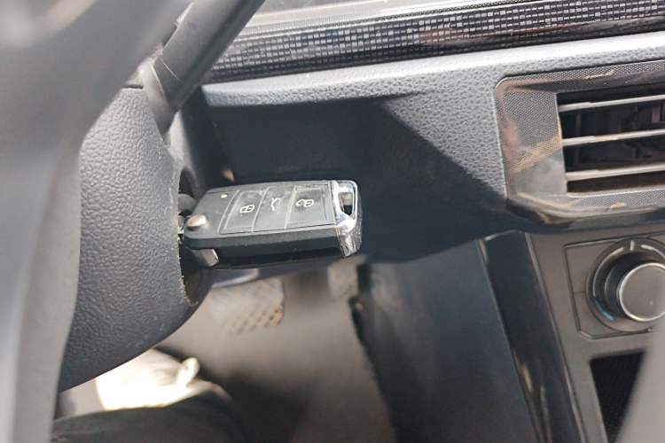 Used Volkswagen Lavida 2023 New Rui 1.5L Automatic New Yi Edition