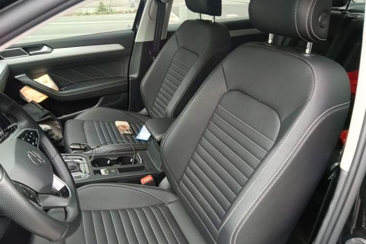 Used Volkswagen Magotan 2023 2 Million Units Limited-Edition 280TSI DSG Comfort Version
