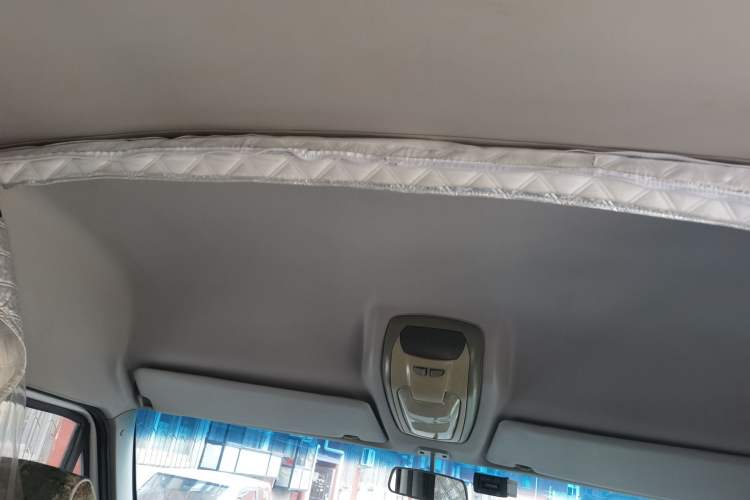 Used Iveco Power Daily 2012 2.5T-A32 Base Version Headliner