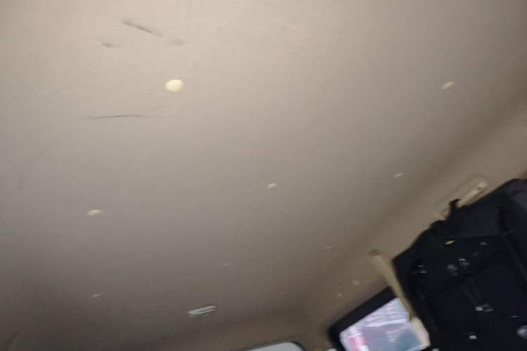 Used CHANGAN KAICHENG Ruixing EM80 2024 Comfort-Style 6-Seater 41.86 kWh
