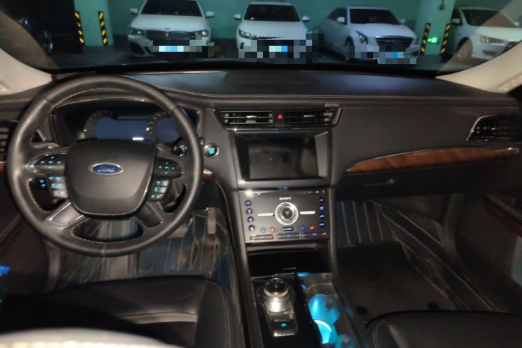 Used Ford Taurus 2017 EcoBoost 325 V6 Flagship Model
