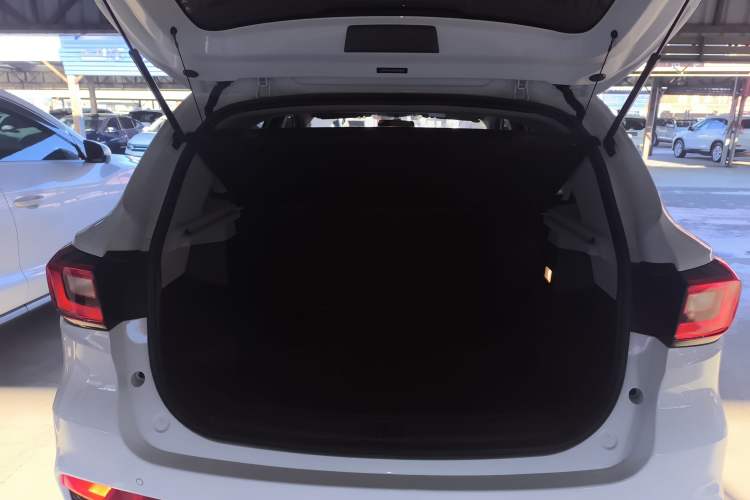 Used MG ZS 2019 1.5L Automatic Global Luxury Edition China VI Standard