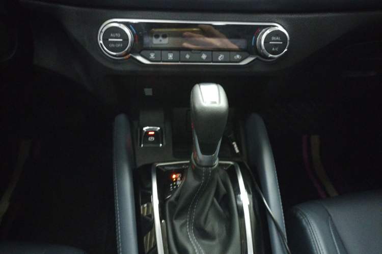 Used Nissan Qashqai 2025 Honor 2.0L CVT XV+ Leading Edition
