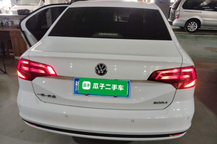 Used Volkswagen Bora 2018 1.5L Automatic Fashion Model
