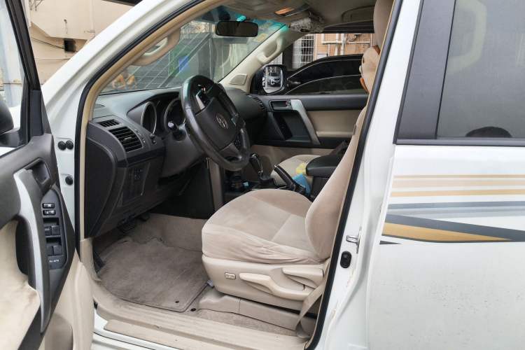 Used Toyota Prado 2010 2.7L Automatic Standard Edition Left Front Seat