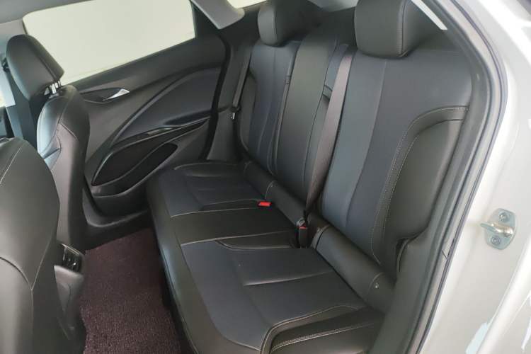 Used Buick Velite 6 2023 Revised Version 430 km Range – Commuter Edition