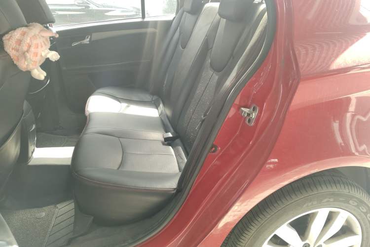 Used Roewe 350 2014 1.5L Automatic Xunda Edition
