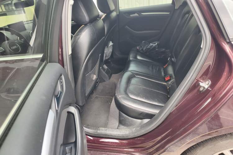 Used Audi A3 2016 Limousine 35 TFSI Ambition Edition Left Rear Seat