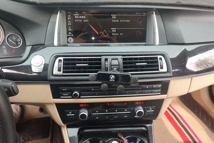 Used BMW 5 Series 2013 525Li Luxury Model