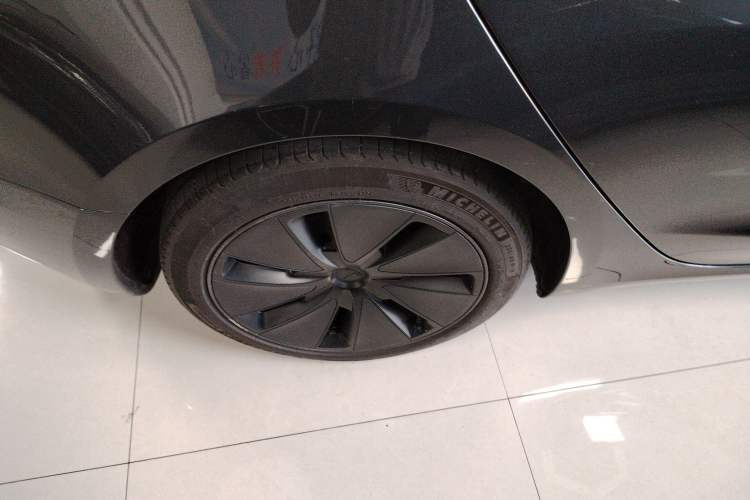 Used Tesla Model 3 2023 Rear-Wheel-Drive Version
