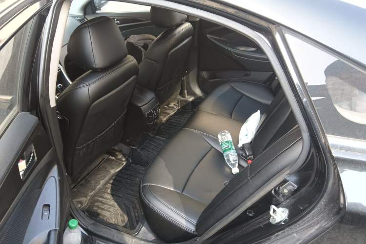 Used Hyundai Sonata 2013 2.0L Automatic Luxury Edition
