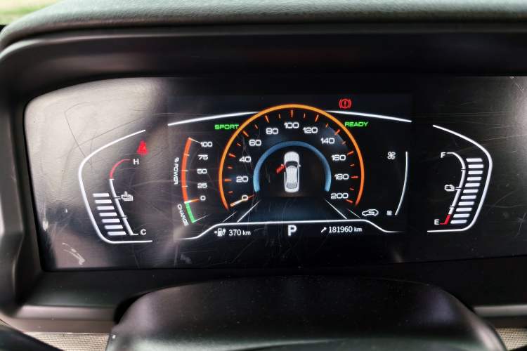 Used Dongfeng Aeolus E70 2021 Revised Version 2 500 Ultra-Comfort Edition Instrument Cluster