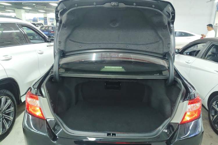 Used Toyota Camry 2012 Junrui 2.0S Radiant Edition
