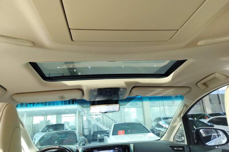 Used Toyota Alphard 2020 Dual-Engine 2.5L Prestige Edition