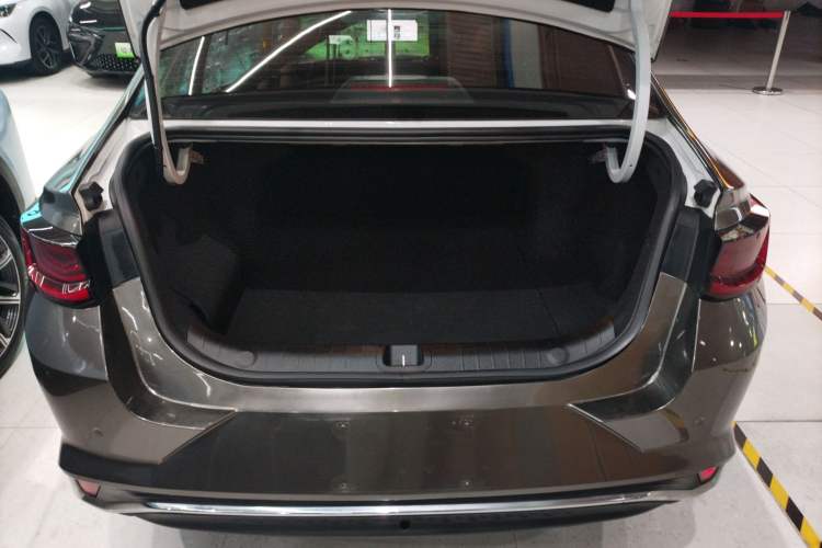 Used Geely Auto Emgrand L HiP 2022 1.5TD-DHT Pro 100KM Super Rui