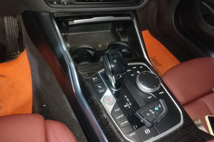 Used BMW 3 Series 2021 Second Facelift 325Li M Sport Package Gear Lever
