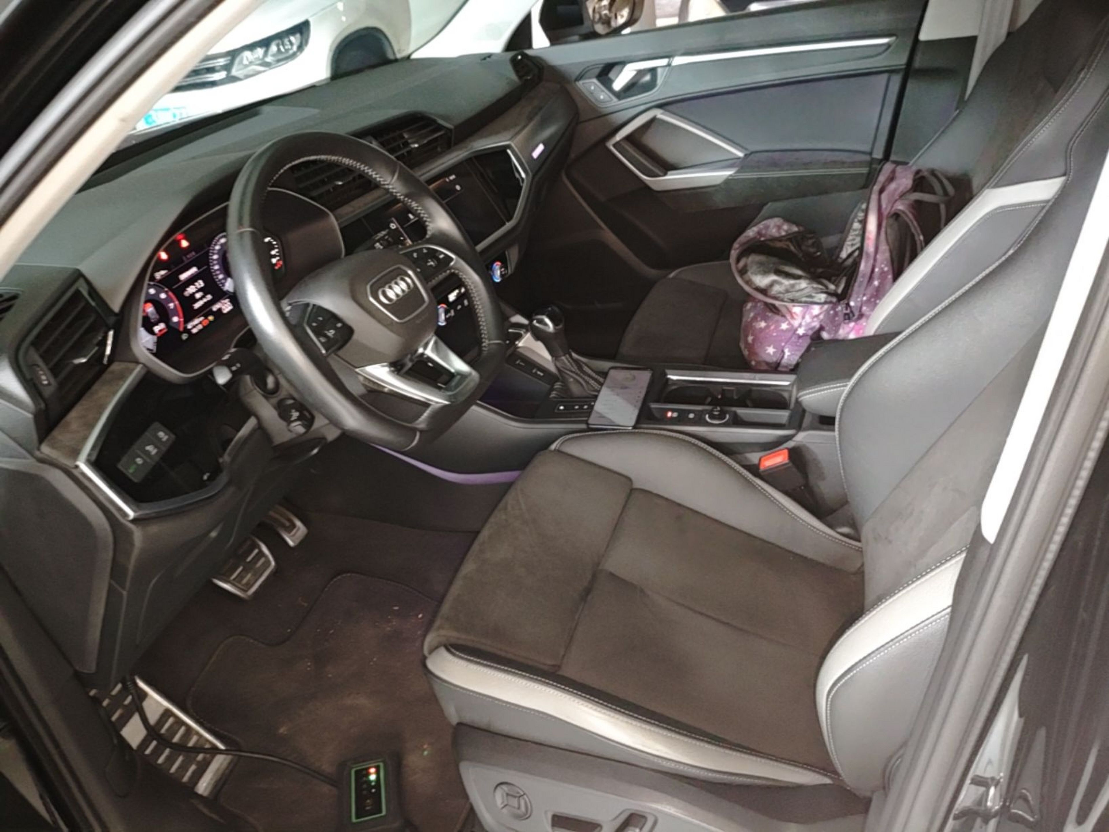 Interior delantero