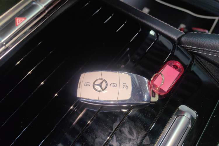 Used Mercedes-Benz GLE Coupe 2020 GLE 350 4MATIC Coupe SUV Luxury Model