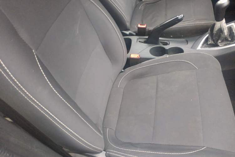 Used CHANGAN KAICHENG Ounuo S 2019 1.5L Ouno S Economy 5-Seat JL473QG Right Front Seat