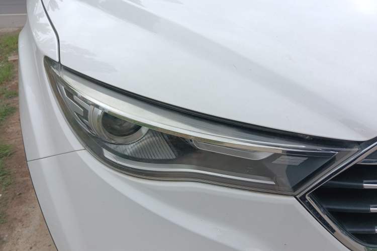 Used Bestune X40 2019 1.6L Automatic Luxury Edition China VI Right Front Headlight