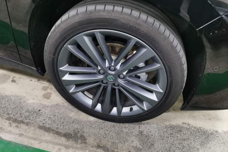 Used Leapmotor C16 2024 Range-Extended 200 LiDAR Edition Right Front Wheel Hub