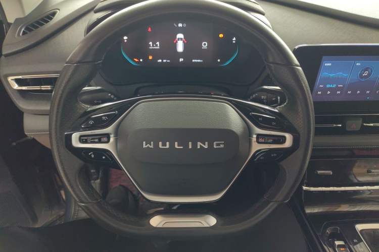Used Wuling Victory 2020 1.5T CVT Flagship Edition Steering Wheel