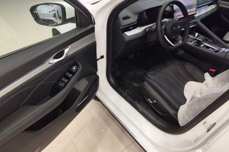 Used Geely Auto Preface 2026 Model Oriental Yao 1.5TD Kunlun Edition