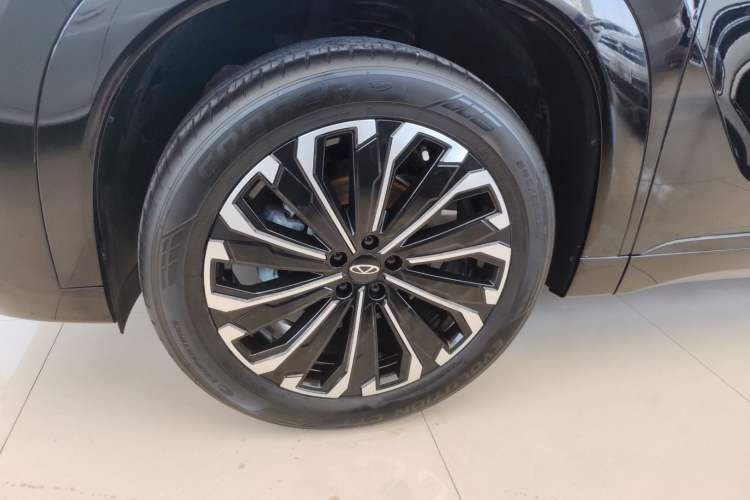 Used Chery Tiggo 9 2023 2.0T Dual-Clutch Two-Wheel Drive Luxury Edition 7 Seats