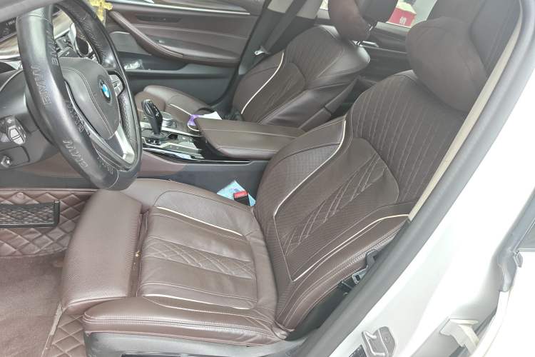 Used BMW 5 Series New Energy 2020 Mileage Upgrade Version 530Le Pioneer Edition
