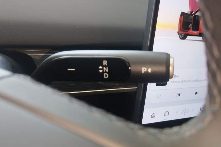 Used ONVO L60 2024 60 kWh All-Wheel Drive